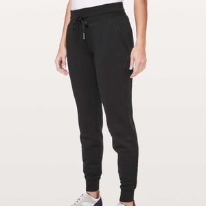 Lululemon Warm Down Jogger II 28"